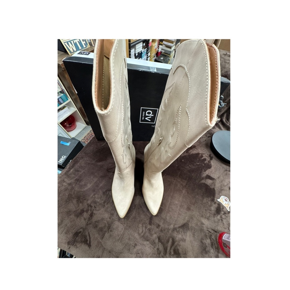 Dolce Vita Light Tan Women's Boots size 8 - Picture 4 of 8